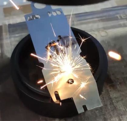 20 Вт 30 Вт 50 Вт 100 Вт Металл Нержавеющая сталь Латунь Мопа Волокно CNC лазерный маркер